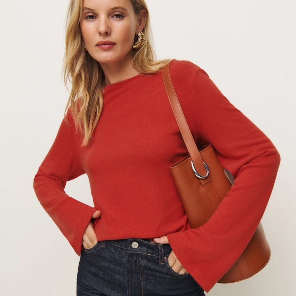 REFORMATION OFF WHITE KNIT TOP - NWT